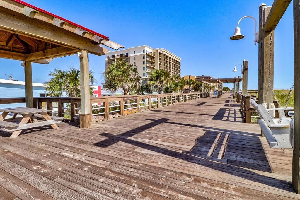 Oceanfront * Pool * Elevator * Boardwalk Διαμέρισμα Carolina Beach Εξωτερικό φωτογραφία